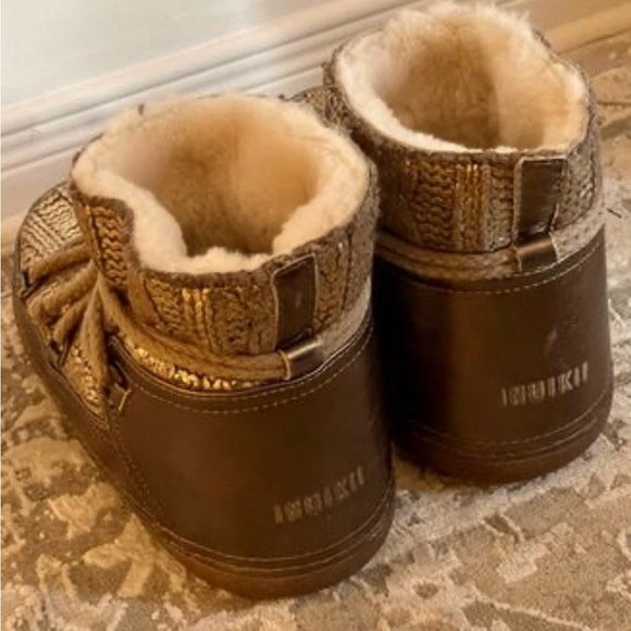 Shoes - INUIKII winter boots soze 39 new